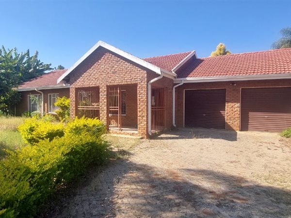 3 Bedroom House 3 Bedroom House