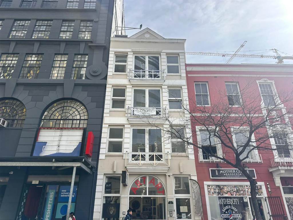105 m² Commercial space 105 m² Commercial space