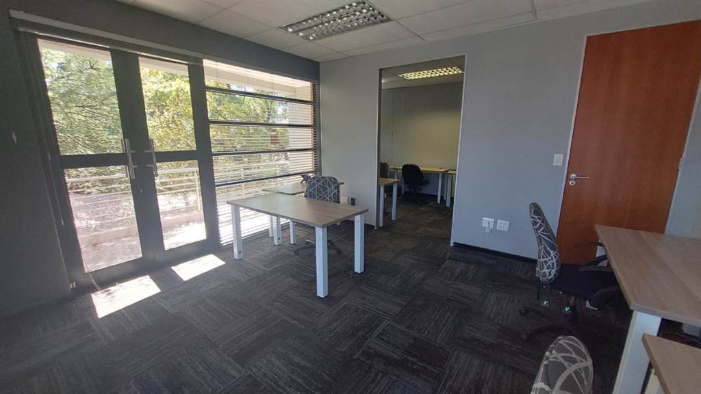 33  m² Commercial space in Doringkloof photo number 2