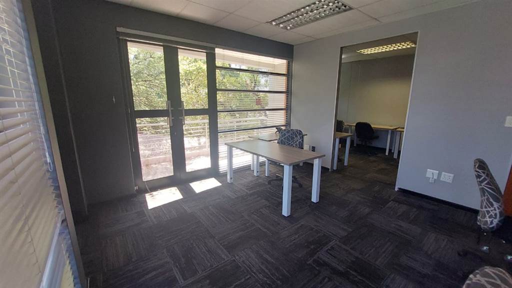 33  m² Commercial space in Doringkloof photo number 4