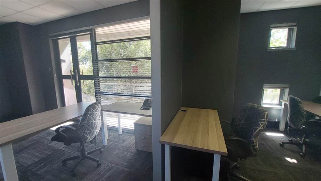 33  m² Commercial space in Doringkloof photo number 9