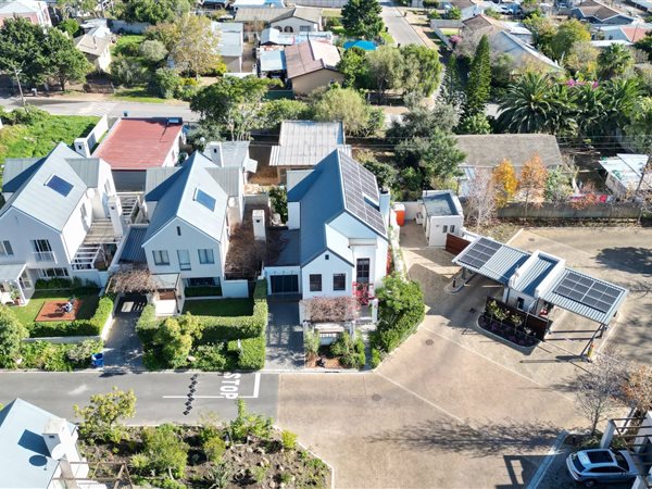 3 Bedroom House 3 Bedroom House
