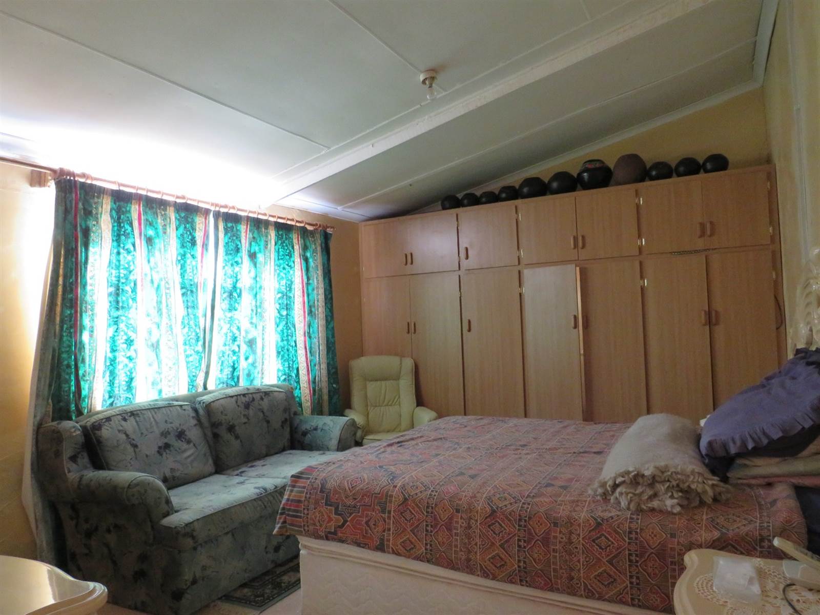 3 Bed House in Ezibeleni photo number 4