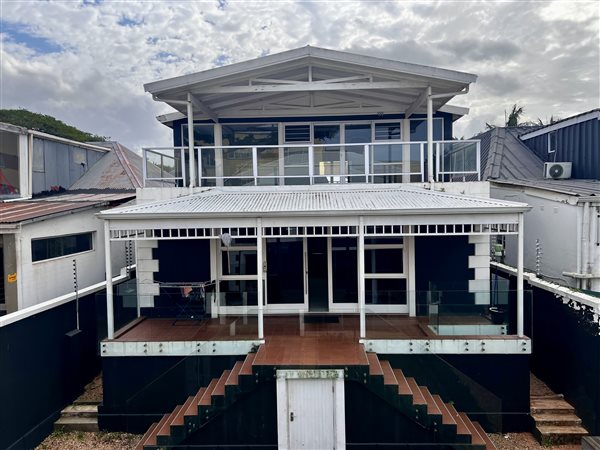 4 Bedroom House 4 Bedroom House