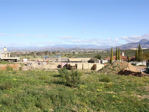 1 114 m² Land 1 114 m² Land