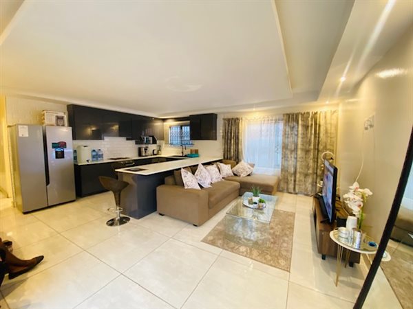 5 Bed Apartment