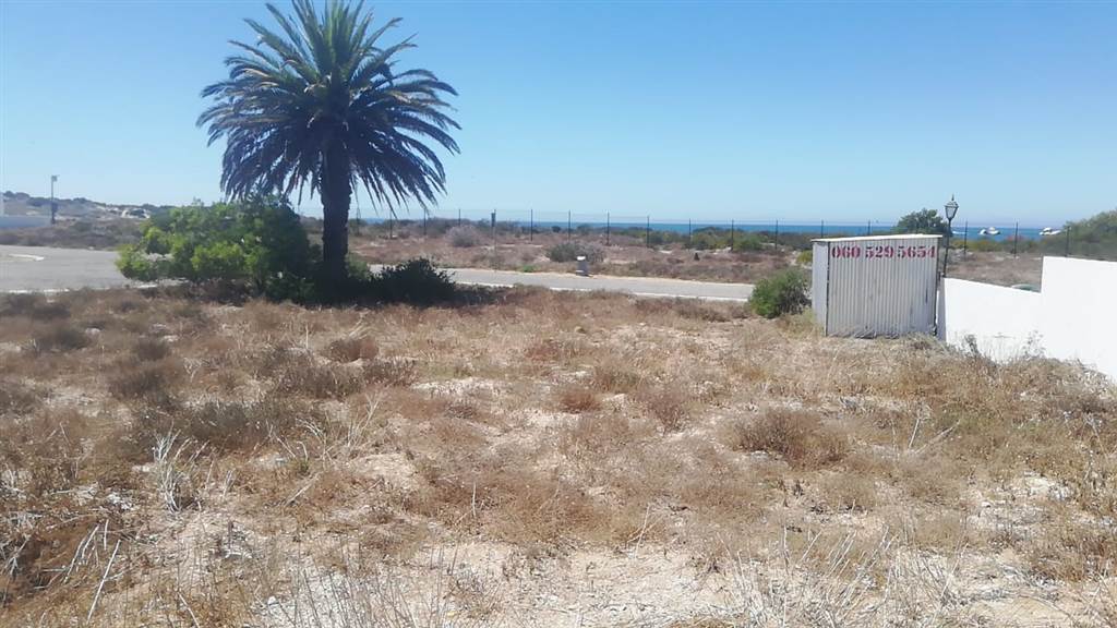 374 m² Land available in Shelley Point photo number 1