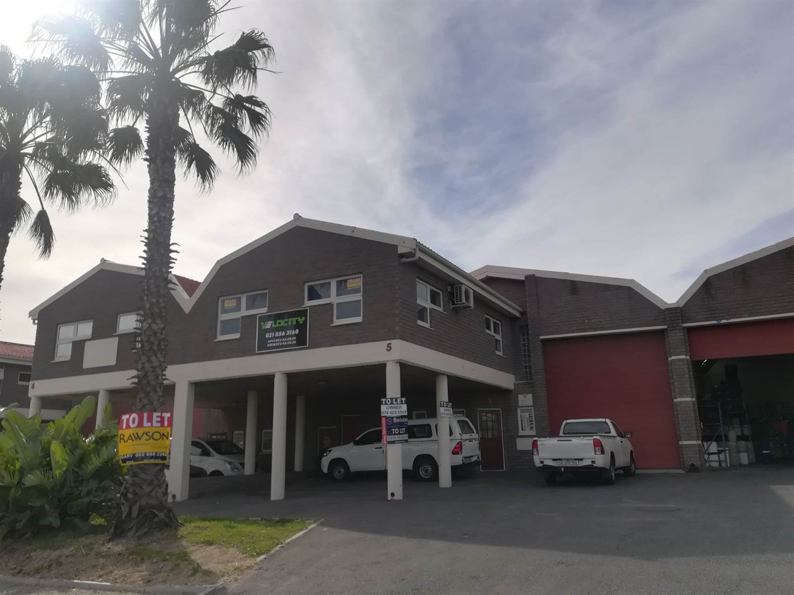 320  m² Commercial space in Killarney Gardens photo number 1