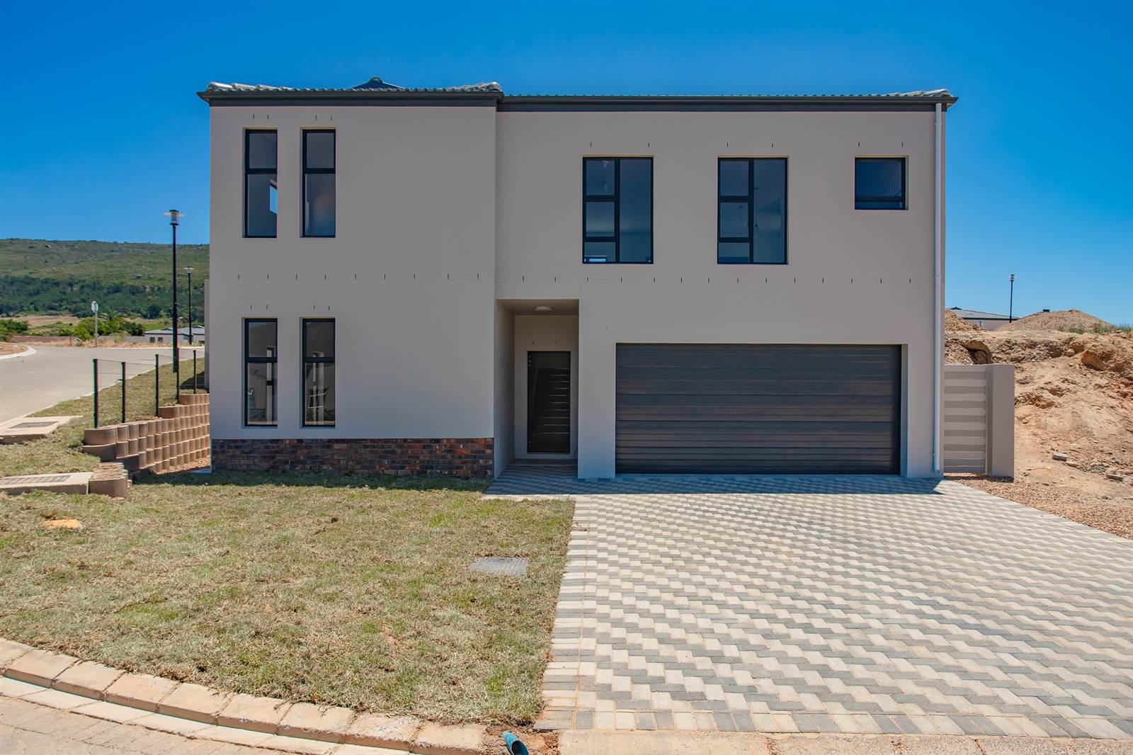 3 Bed House in Paarl Central West photo number 1
