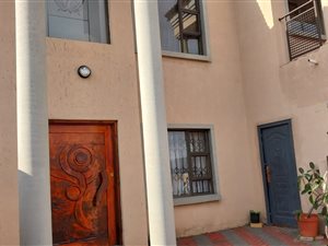3 Bed House in Chiawelo