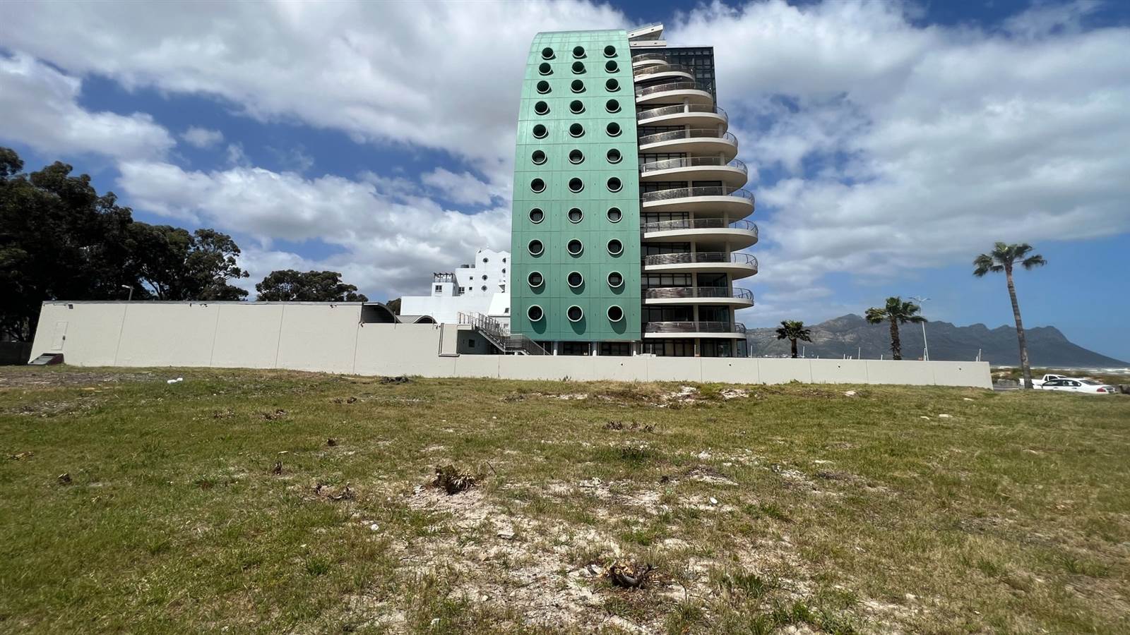 2180 m² Land available in Strand South photo number 7