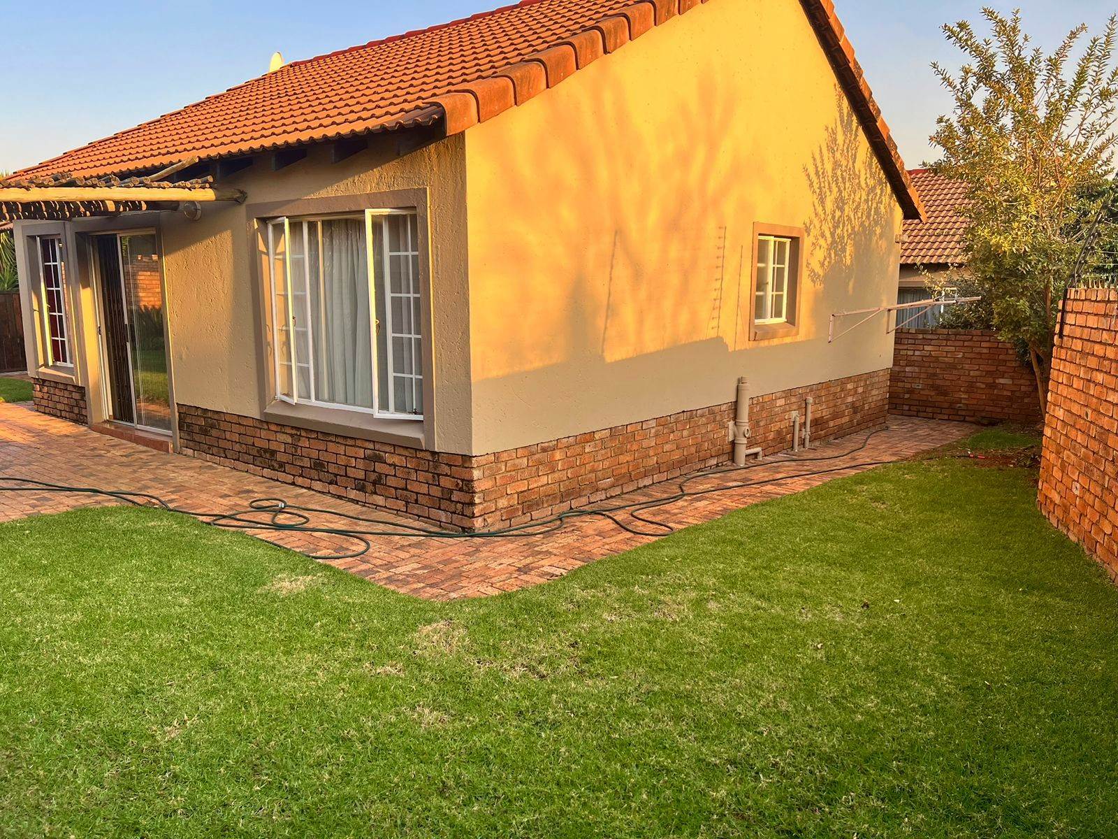 3 Bed Townhouse in Rooihuiskraal photo number 27