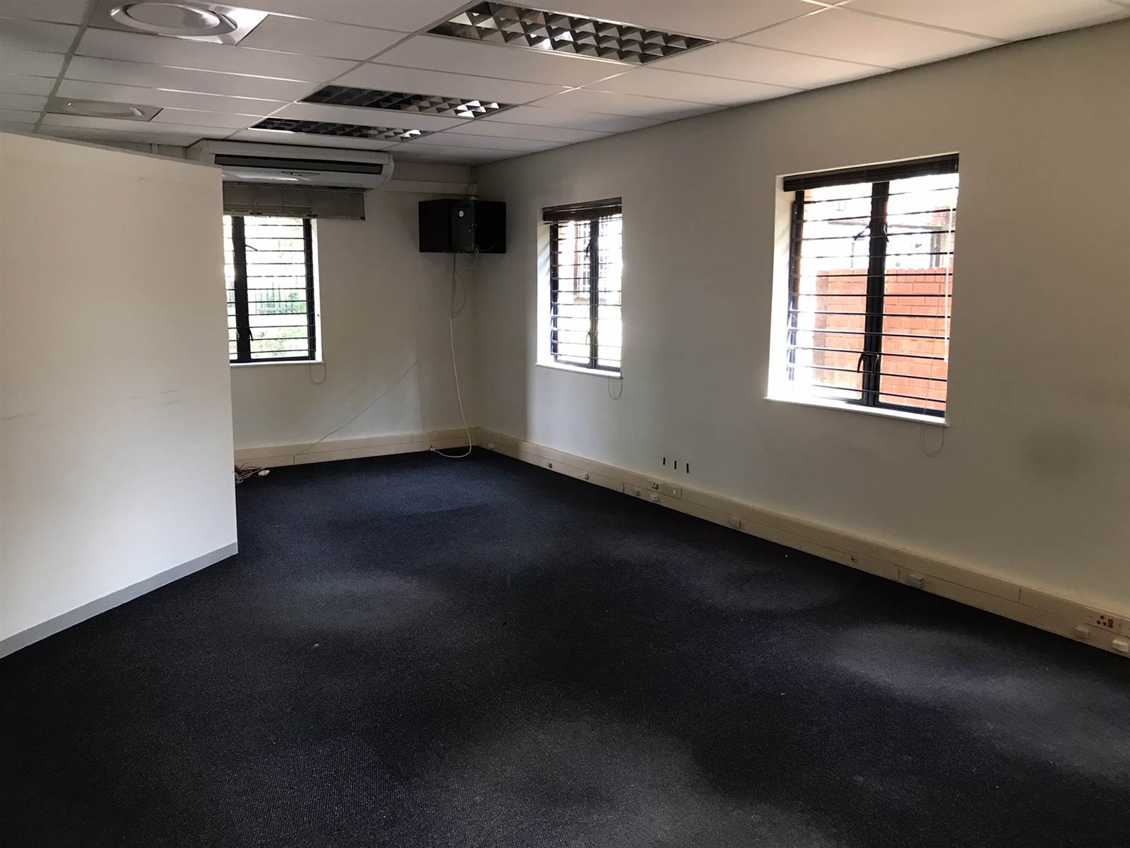110  m² Commercial space in Fourways photo number 10