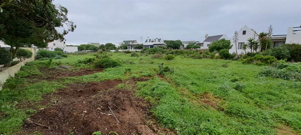 1609 m² Land available in Jacobsbaai photo number 11