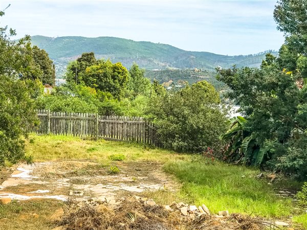 1093 m² Land available in Knysna Heights