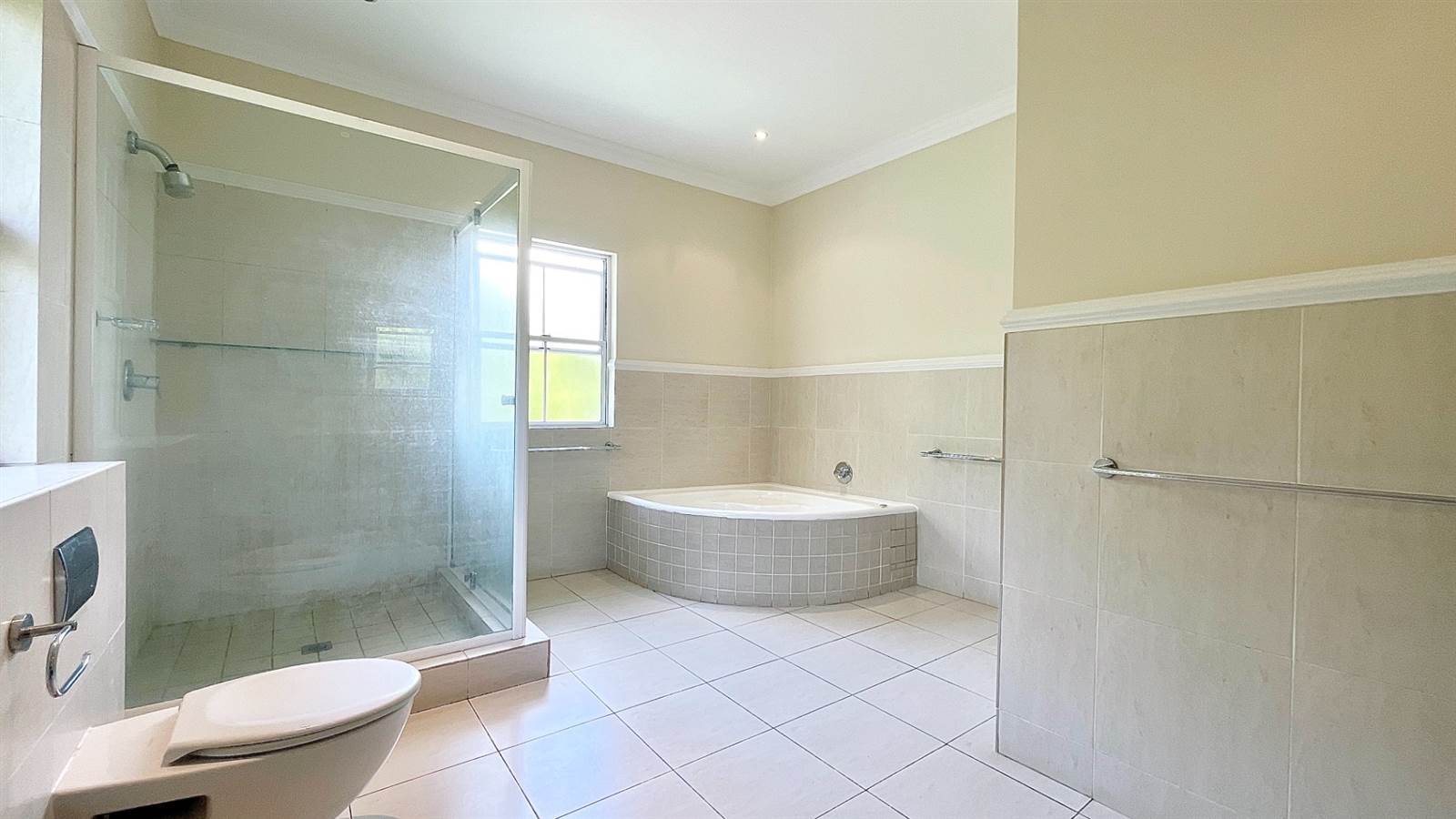 4 Bed House in Mt Edgecombe Estate 1 & 2 photo number 23