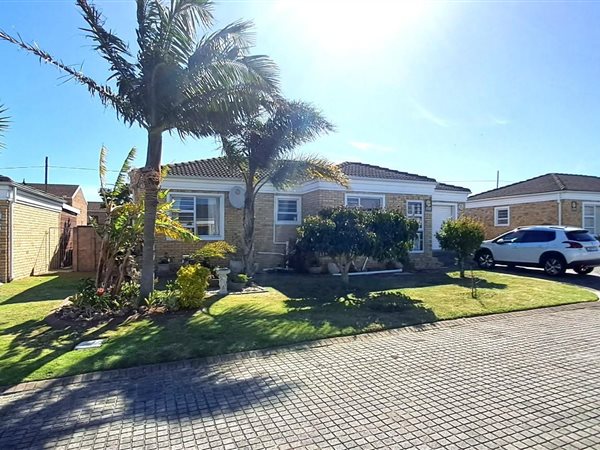 3 Bedroom Townhouse 3 Bedroom Townhouse