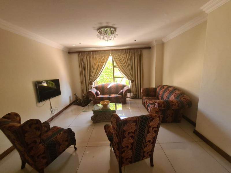 5 Bed House in Zambezi Country Estate photo number 17
