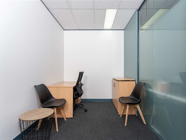 8  m² Office Space