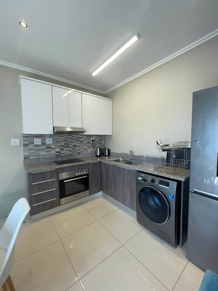 1 Bed House in Umhlanga Rocks photo number 9