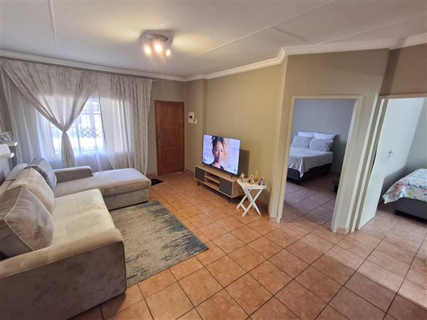 2 Bedroom Townhouse 2 Bedroom Townhouse