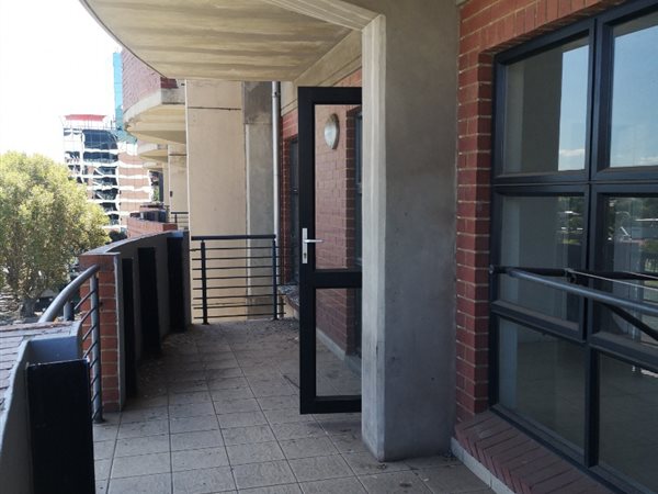 2 Bed Apartment in Milpark