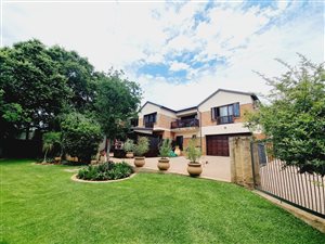 3 Bed House in Rietvlei Heights Country Estate