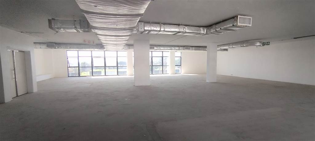 321  m² Office Space in Stamford Hill photo number 4