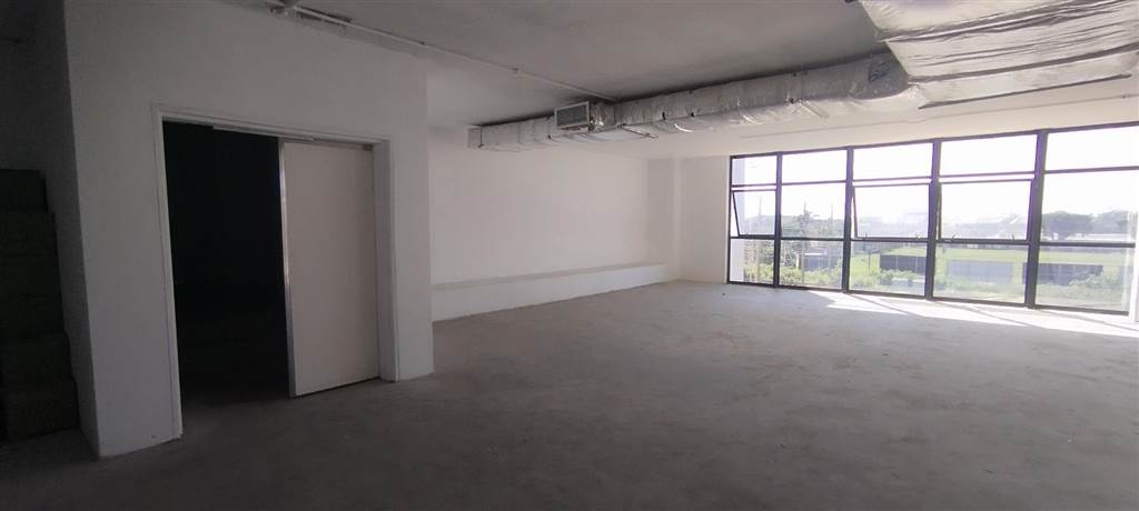 321  m² Office Space in Stamford Hill photo number 8