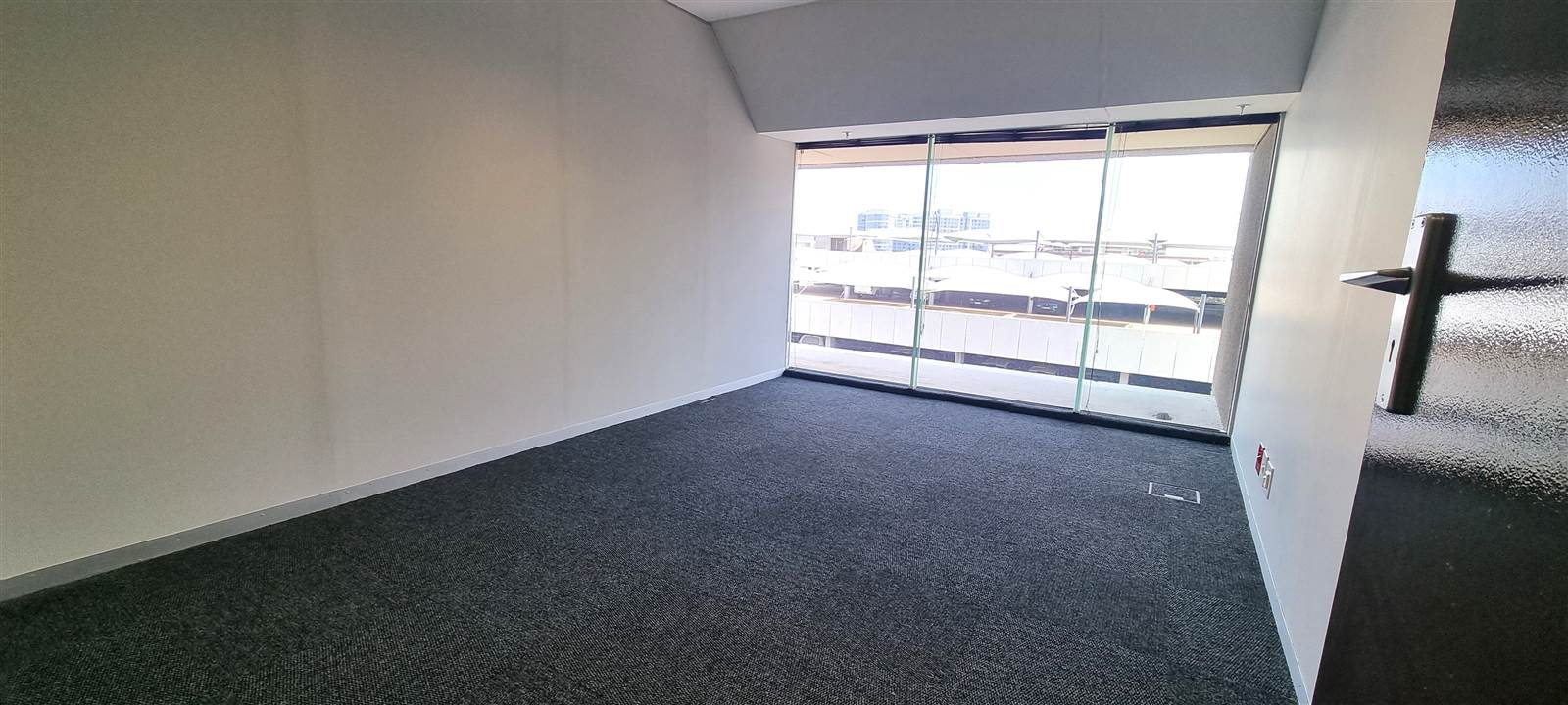 268.2  m² Commercial space in Sandown photo number 19
