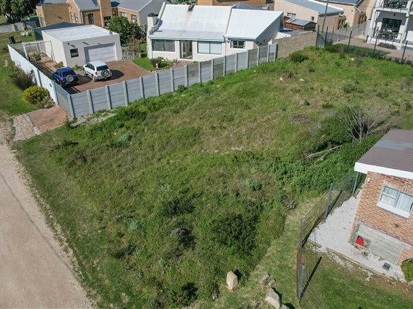 601 m² Land 601 m² Land