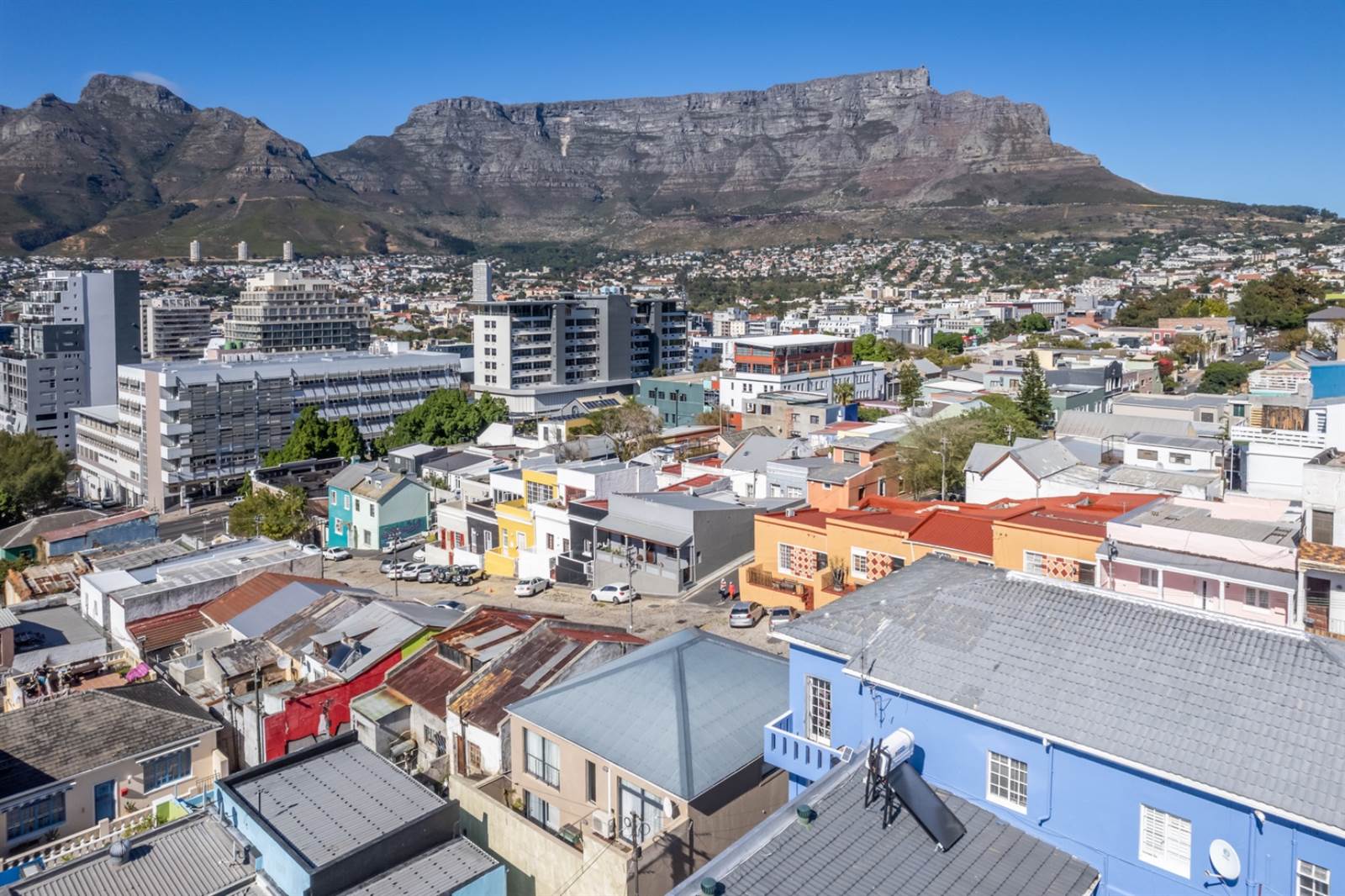 2 Bed Apartment in Bo-Kaap photo number 13