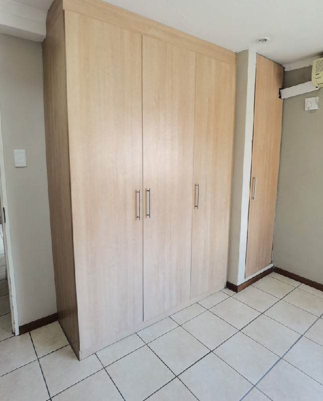 2 Bed Apartment in Nelspruit Central photo number 7