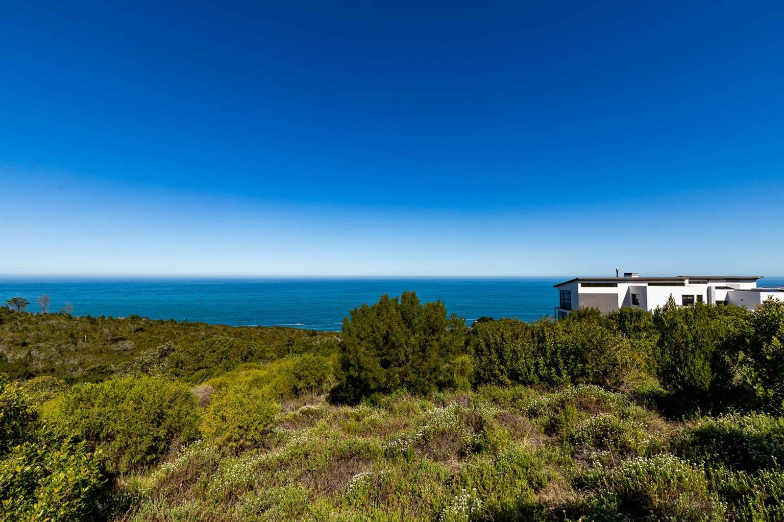 833 m² Land available in Le Grand Golf Estate photo number 15