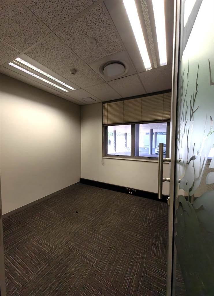 1280  m² Commercial space in Bryanston photo number 22