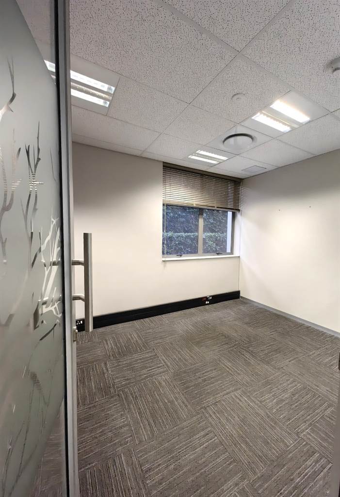 1280  m² Commercial space in Bryanston photo number 20