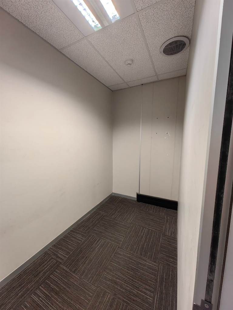 1280  m² Commercial space in Bryanston photo number 21