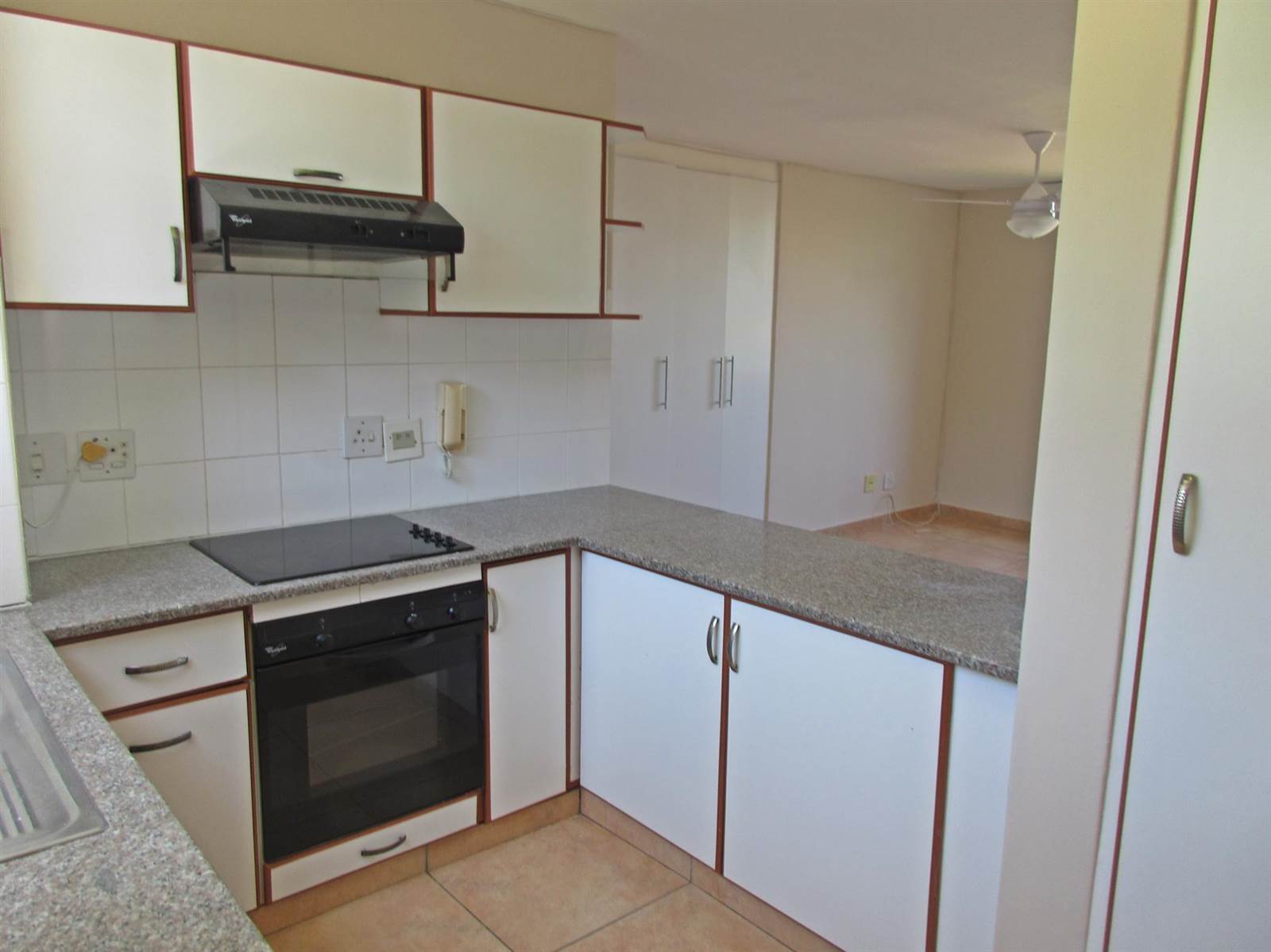 2 Bed Apartment in Umgeni Park photo number 13