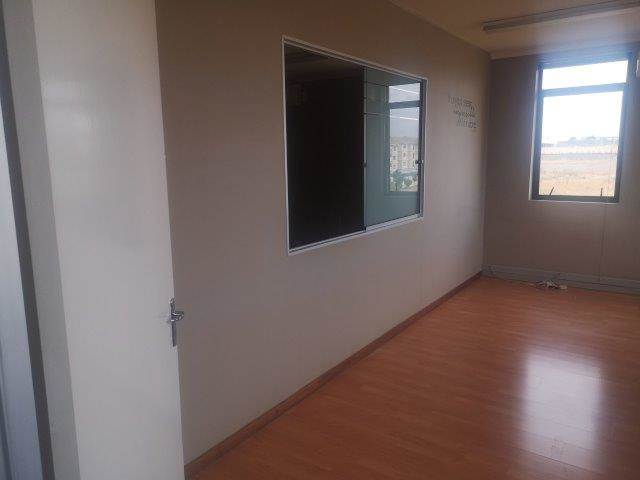 145  m² Office Space in Erand Gardens photo number 14