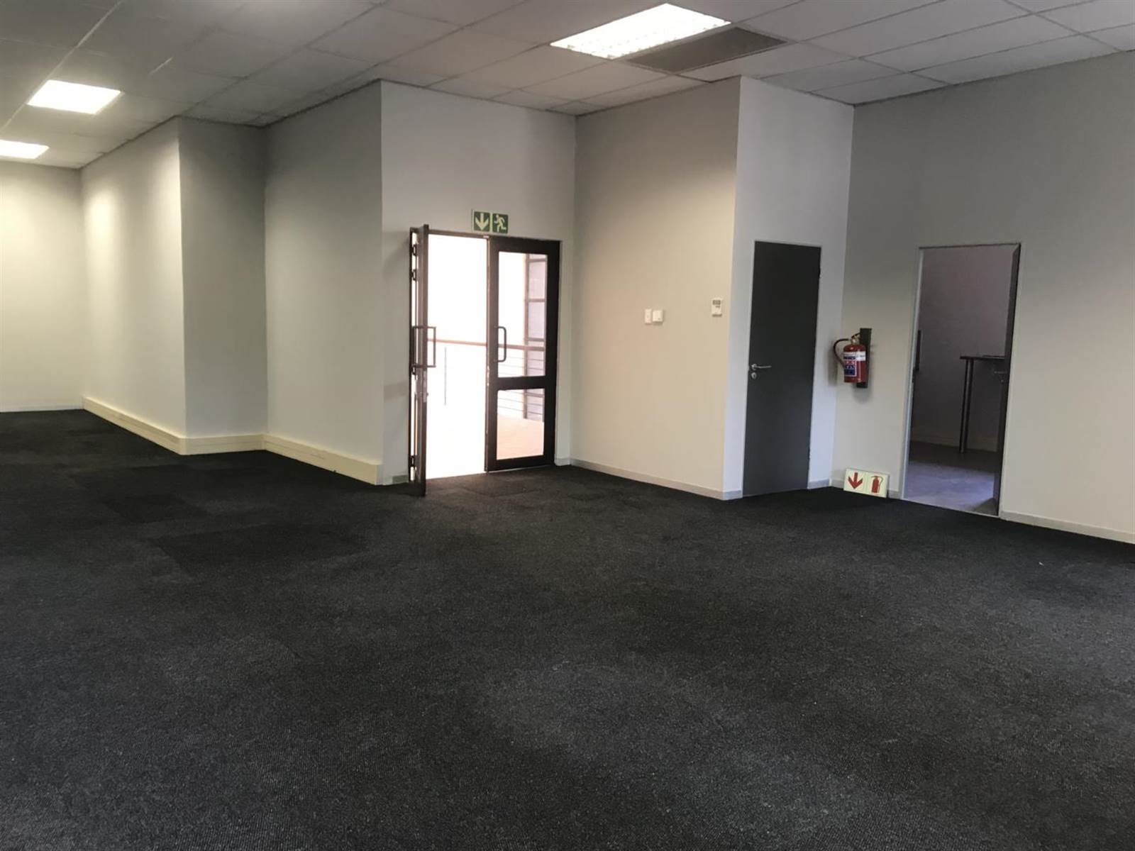 282  m² Office Space in Highveld photo number 8