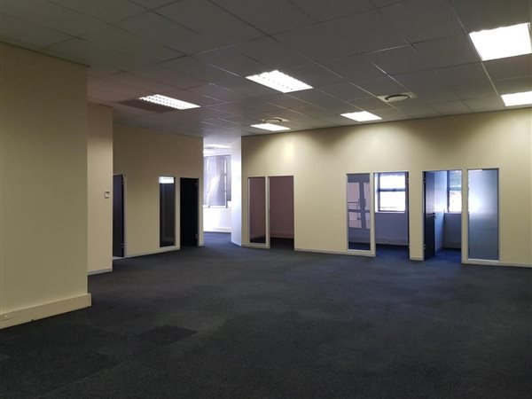 282  m² Office Space in Highveld