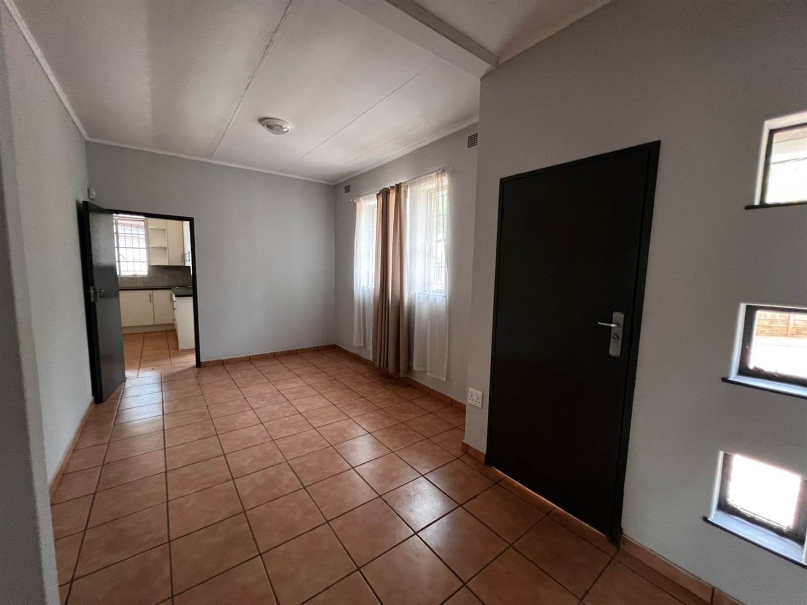 4 Bed House in Thabazimbi photo number 18