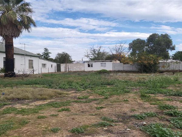 742 m² Land available in Clanwilliam