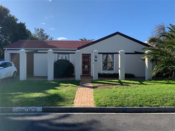 4 Bedroom House 4 Bedroom House