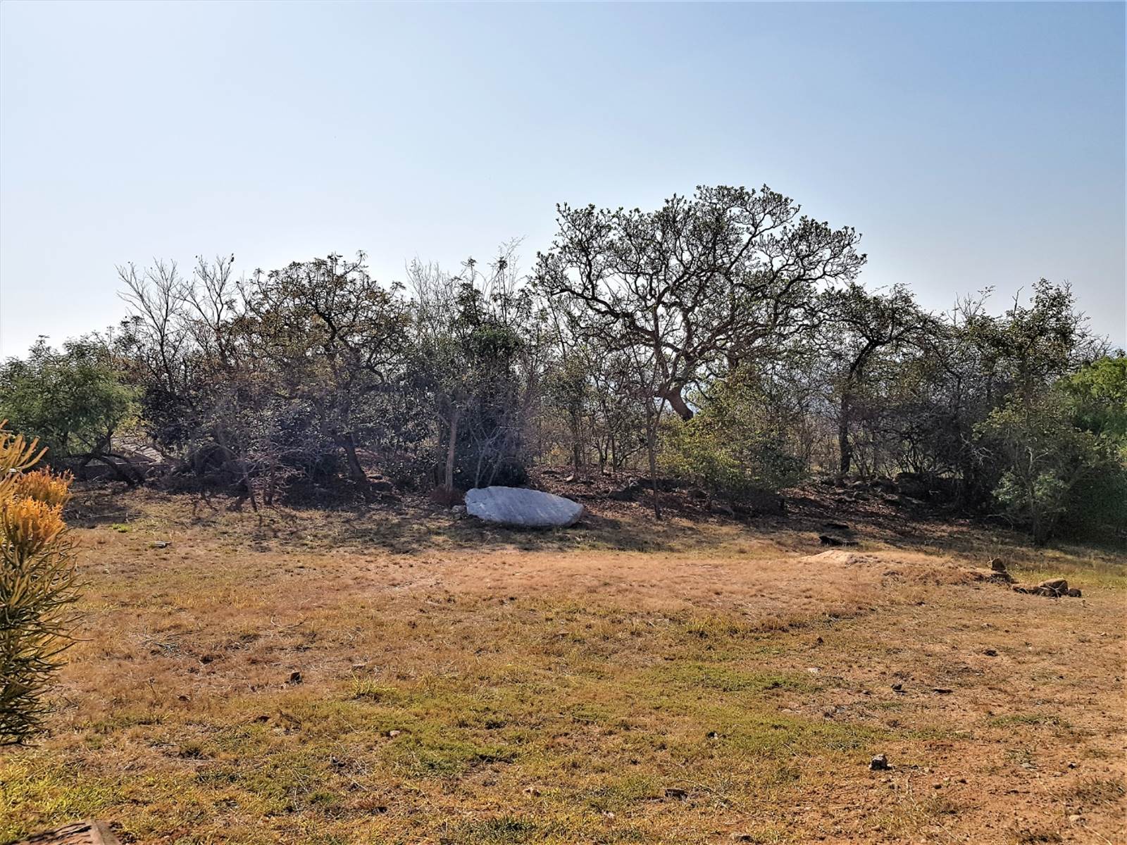 1635 m² Land available in Sonheuwel photo number 17