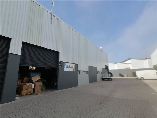 245  m² Industrial space