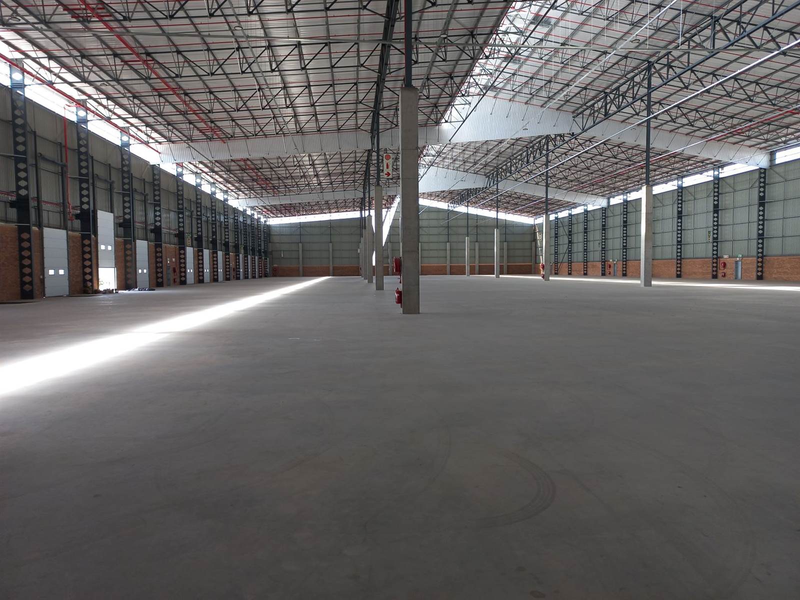 9343  m² Industrial space in Roodekop photo number 13