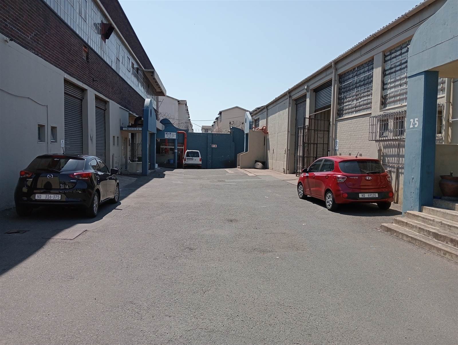 370  m² Industrial space in Congella photo number 8