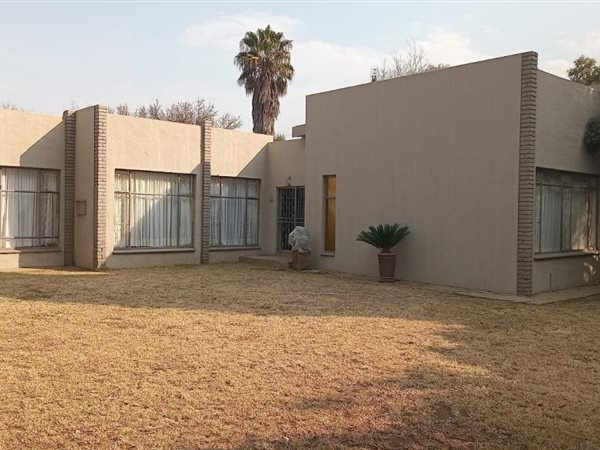 3 Bedroom House 3 Bedroom House