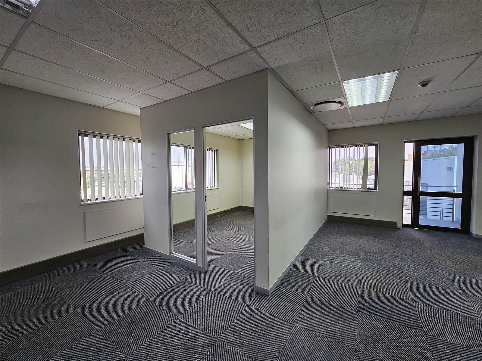 815  m² Commercial space in Centurion CBD photo number 5